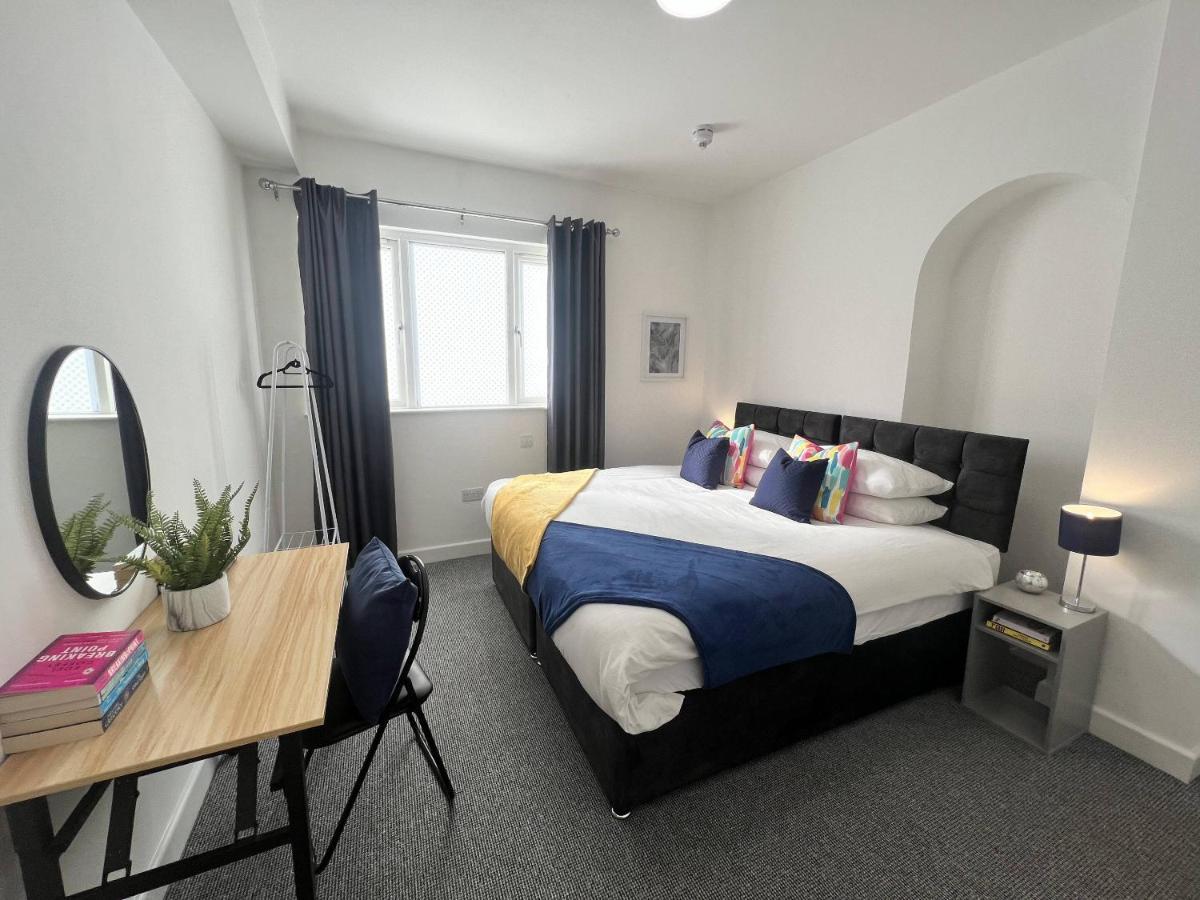 Stay - The Wellington Burton On Trent ภายนอก รูปภาพ