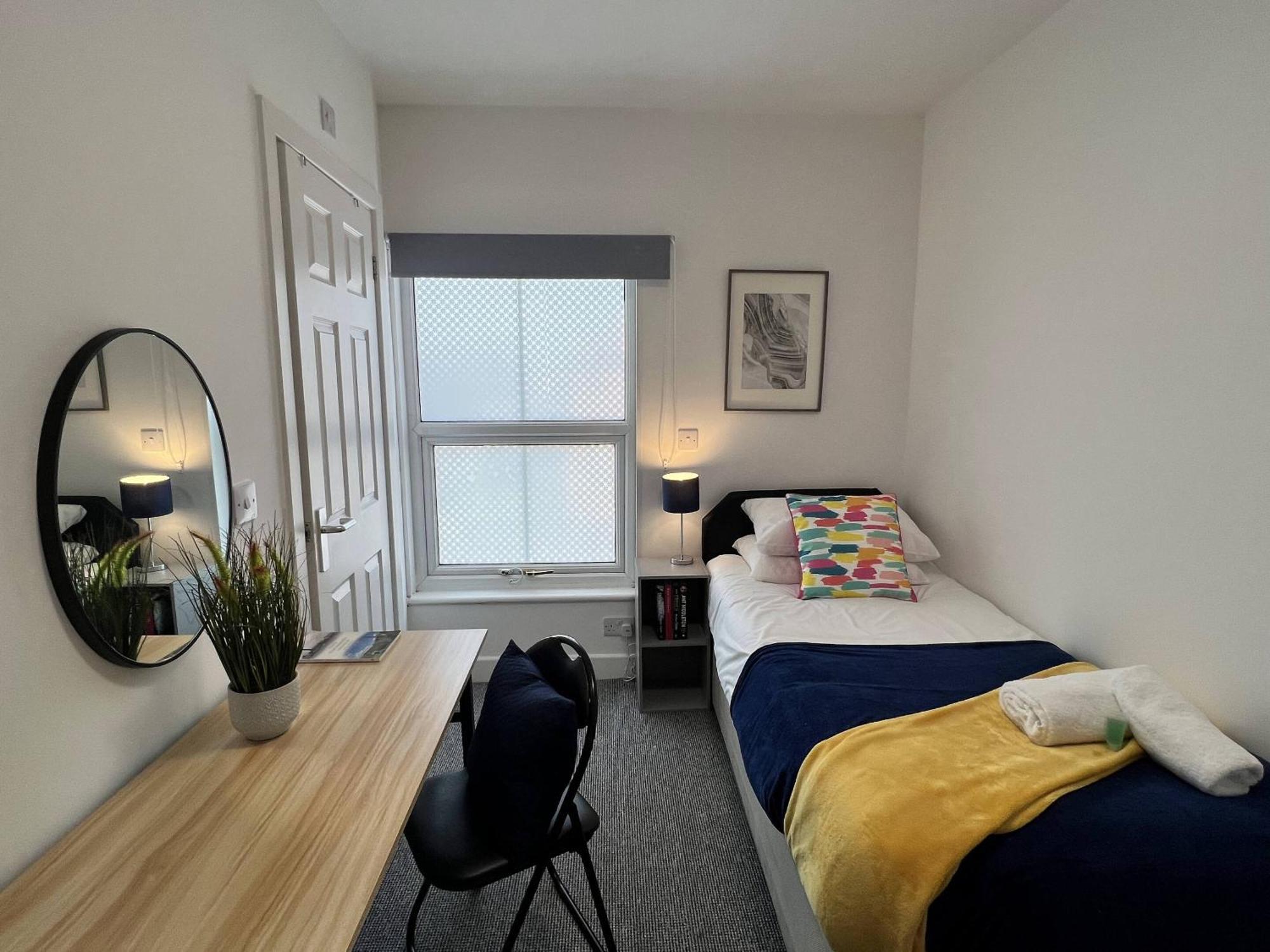 Stay - The Wellington Burton On Trent ภายนอก รูปภาพ