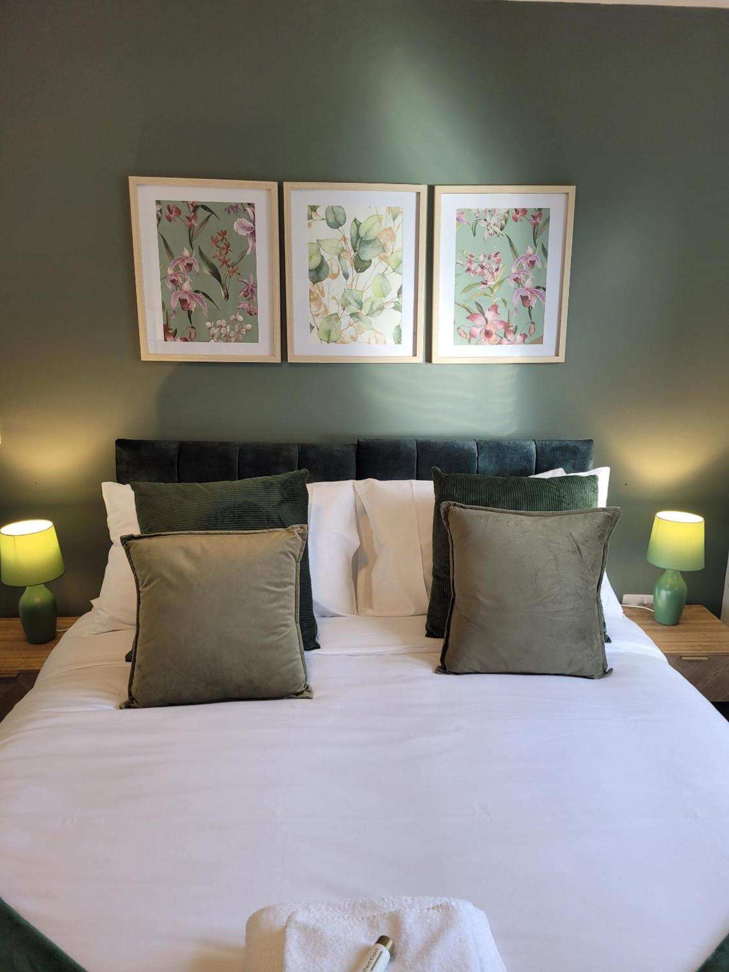 Stay - The Wellington Burton On Trent ภายนอก รูปภาพ