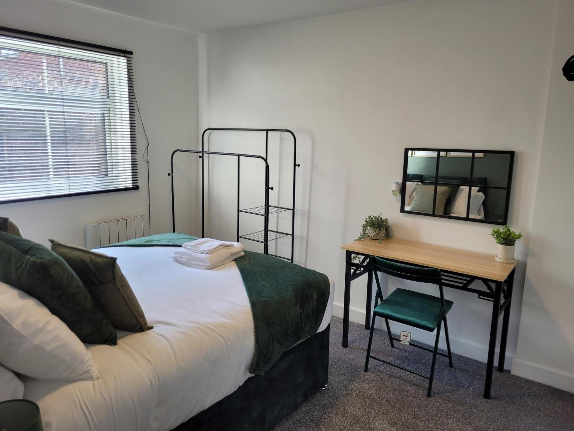 Stay - The Wellington Burton On Trent ภายนอก รูปภาพ