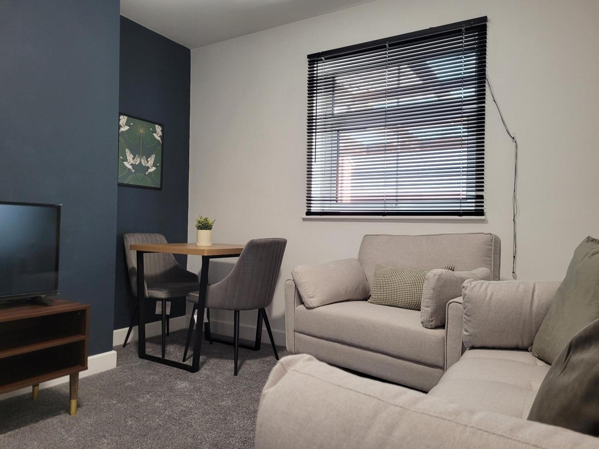 Stay - The Wellington Burton On Trent ภายนอก รูปภาพ